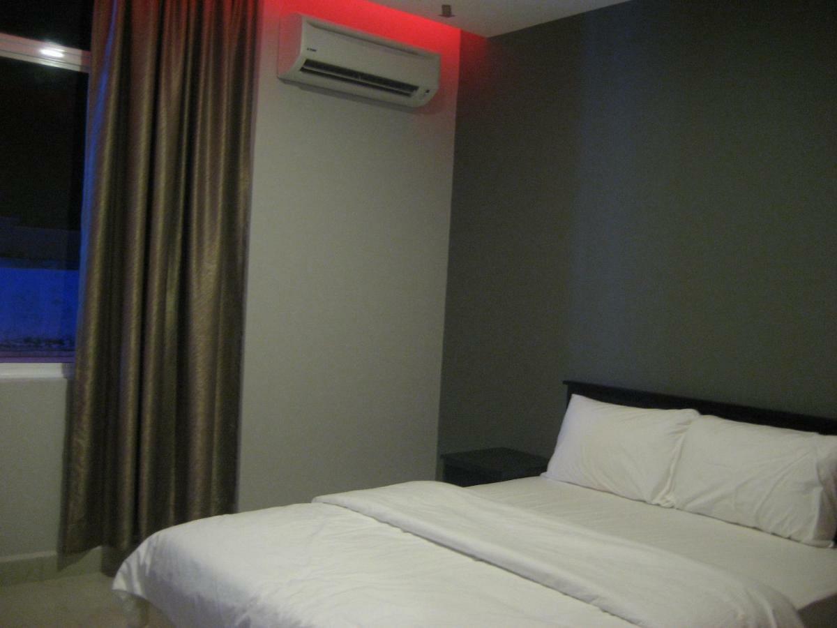 Festival Boutique Hotel Куала Лумпур Екстериор снимка